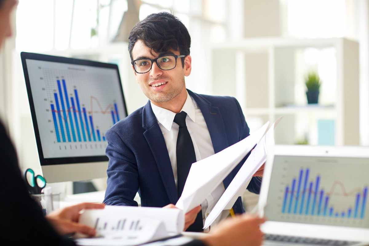 The Importance of Hiring a Tax Consultant for VAT and Corporate Tax Filing in the UAE